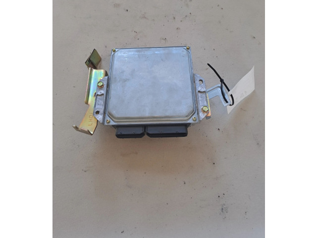 Řídící jednotka 5800295, B371MEQ44B Nissan X-Trail T30 2004