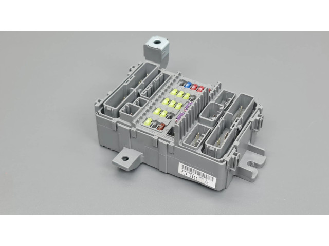 Блок предохранителей TL4E311FH, TL4E311 Honda Accord
