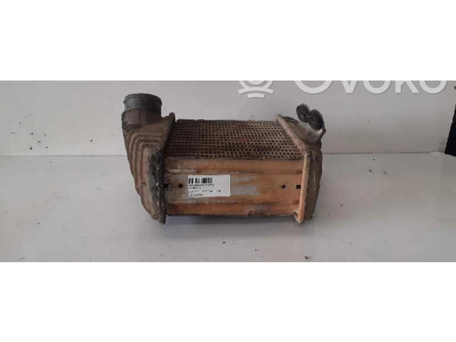 Интеркулер 1J0145805B Audi A3 S3 8L