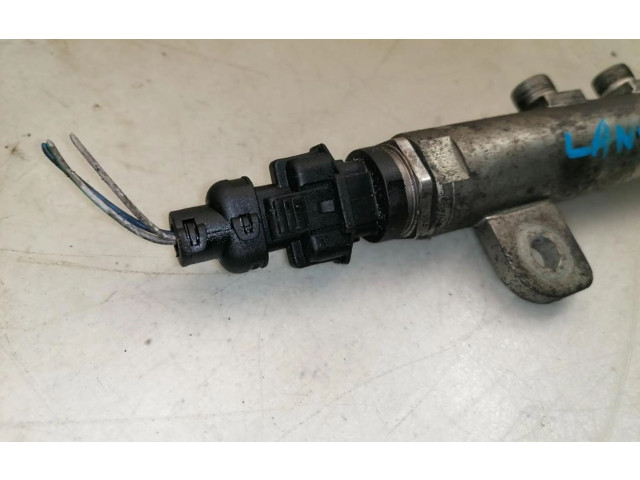 Топливная рампа 0445214053 Lancia Lybra