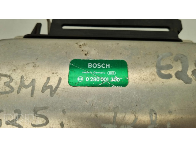 Řídící jednotka 0280001300 BMW 5 E28 1986