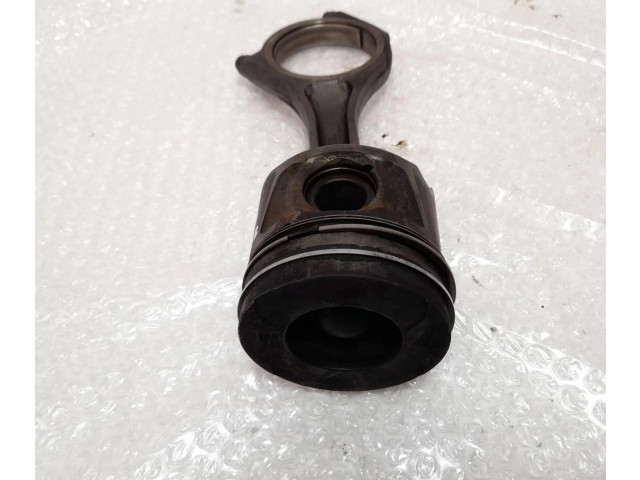 Поршень с шатуном Jaguar XF X250