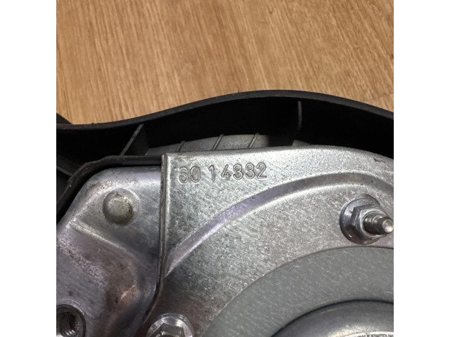 Подушка безопасности водителя 6014332, 027072423094   Dacia Logan I