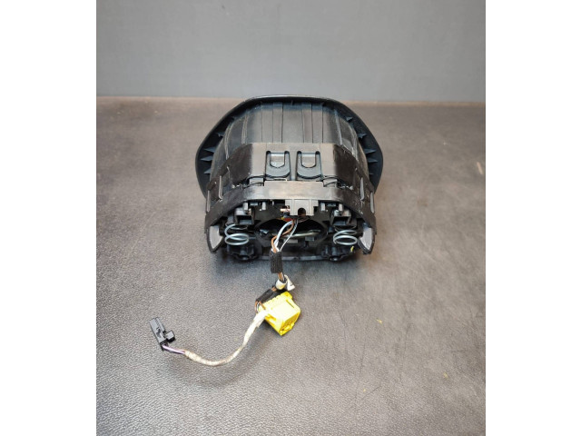 Подушка безопасности водителя 3V0880201F Skoda Superb B8 (3V)