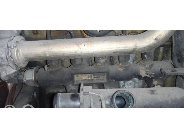 Топливная рампа 9654592680 Citroen Berlingo 1.6