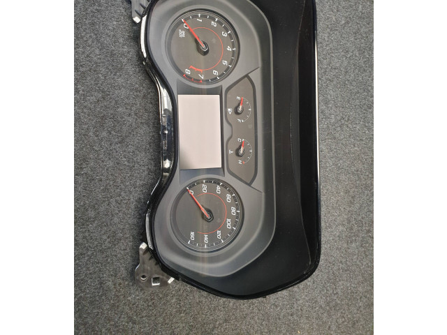 Панель приборов 84025440, 175597137   Chevrolet Camaro       