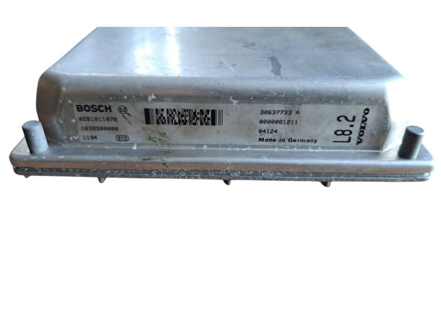 Блок управления двигателя 0281011078, 30637733A Volvo XC90