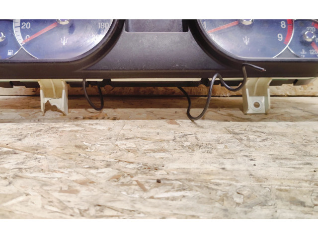 Přístrojová deska Maserati Quattroporte 2006 219394