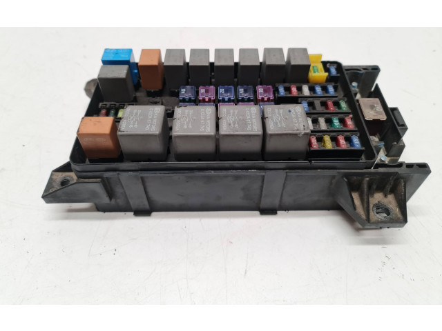 Блок предохранителей 911613E041814, BE0410712120545 KIA Sorento