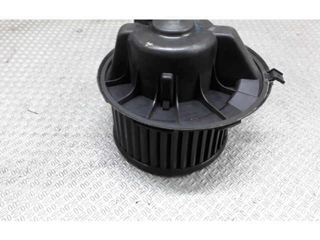 Вентилятор печки 1K1819015 Skoda Octavia Mk2 (1Z)