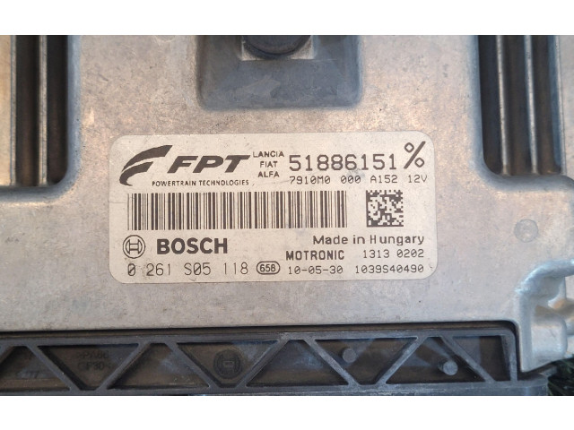 Zpětné zrcátko  Alfa Romeo Giulietta 2010    