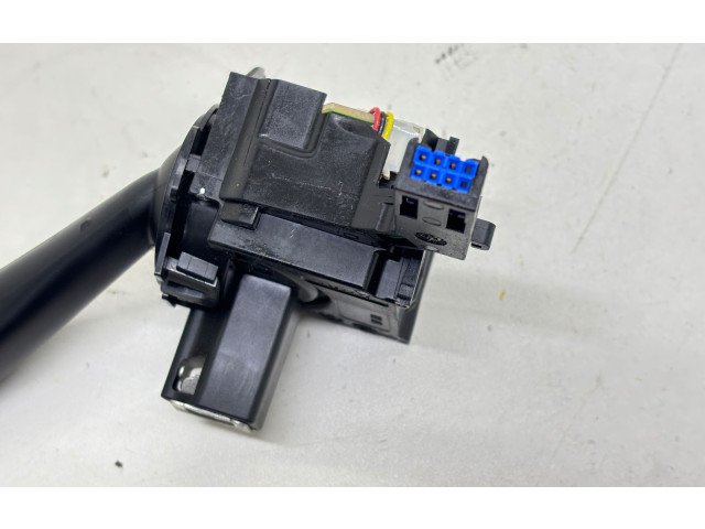 Ручка стеклоочистителей 1K0953519C, 1K0953519A Volkswagen Jetta V