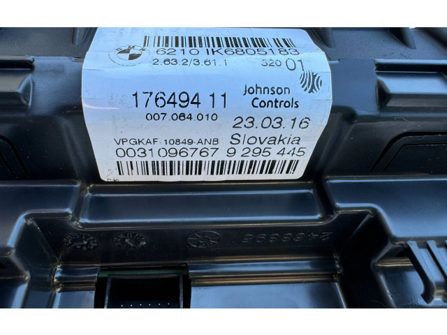 Přístrojová deska BMW X1 F48 F49 2016 17649411, 9295445