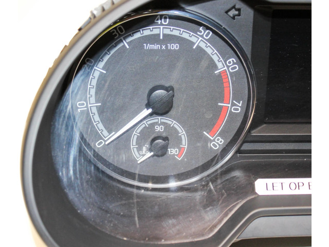 Панель приборов 5E0920780F Skoda Octavia Mk3 (5E)