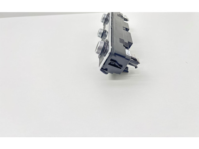 Блок управления климат-контролем 83A820043Q Audi Q3 F3