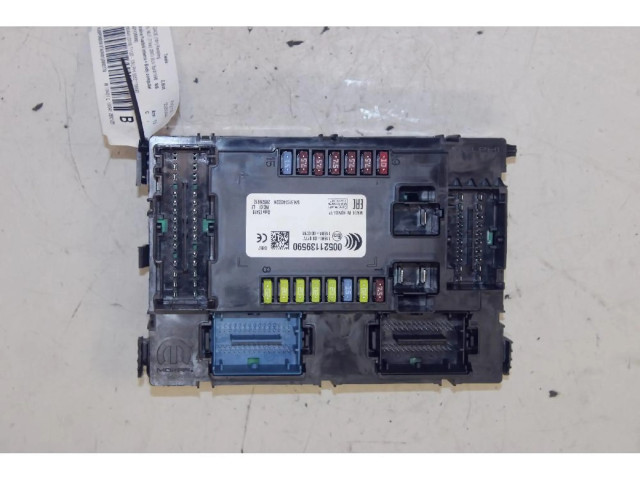 Блок предохранителей    Jeep Renegade    