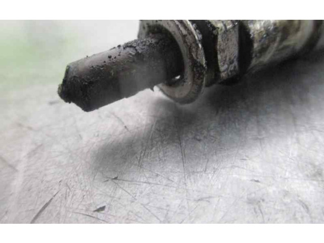 Vstřikovač 2367030140, 07H06243 Toyota Land Cruiser (J100) 1KD