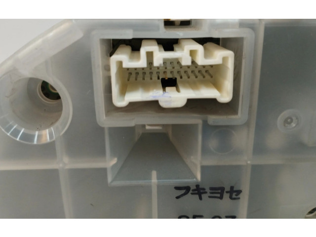 Přístrojová deska Mazda 2 2008 D01J55430K9001