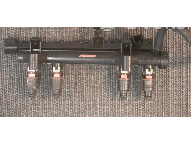 Форсунка Skoda Fabia Mk1 (6Y) AQW