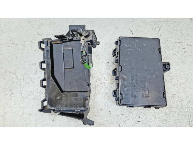 Блок предохранителей HG9T14D068, HG9T14D068XB   Ford Fusion II    