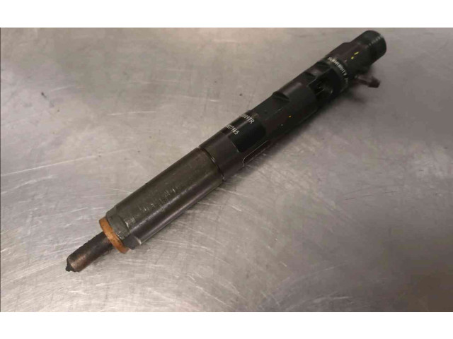 Форсунка 132111045242    Renault Twingo II   