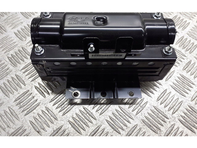 Подушка безопасности водителя 845301H000 KIA Ceed