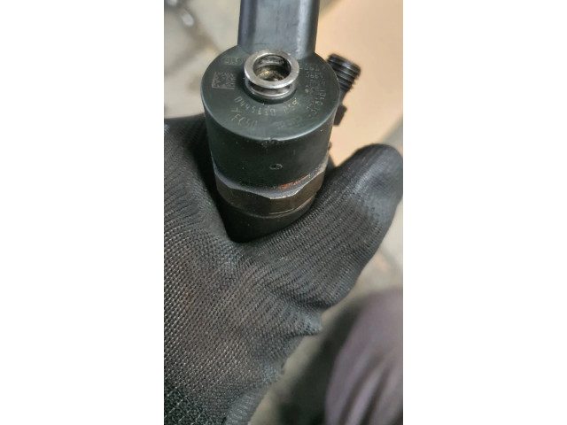 Vstřikovač 0445110259 Peugeot 5008