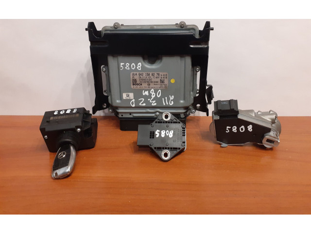 Блок управления двигателя 5808, A2165420018 Mercedes-Benz E W211