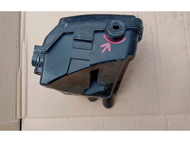 Блок предохранителей 243804185R Renault Clio IV