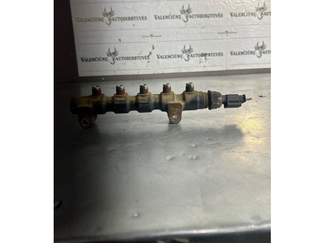 Vstřikovací lišta 9654590, 9654592680   Citroen Berlingo     