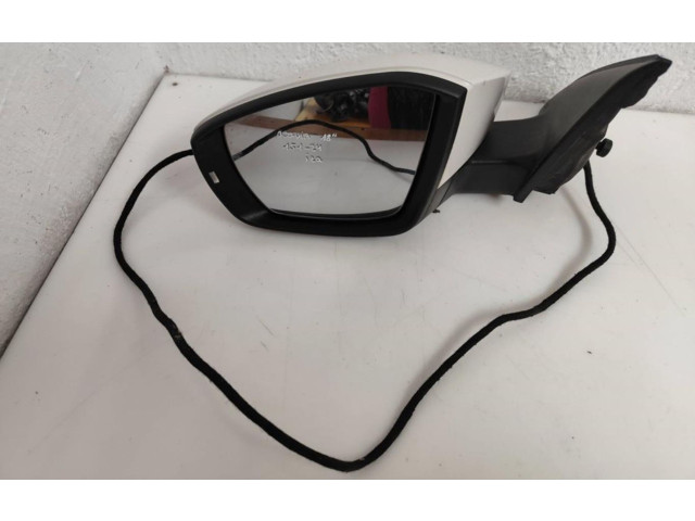 Зеркало электрическое Skoda Octavia Mk3 (5E) 2013 - 2019 года