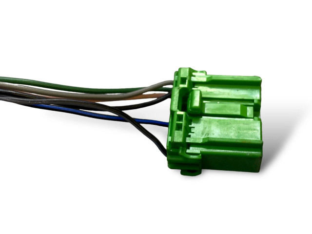 Зеркало электрическое Volvo C30 2007 - 2010 года