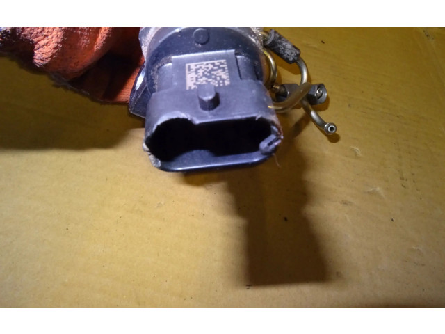 Vstřikovací lišta 175216420R Nissan X-Trail T32