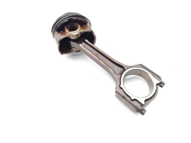  Поршень с шатуном M1JJ M1JJ  Ford Ecosport  