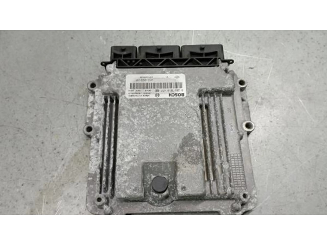 Блок управления двигателя 237102213R   Dacia Logan II