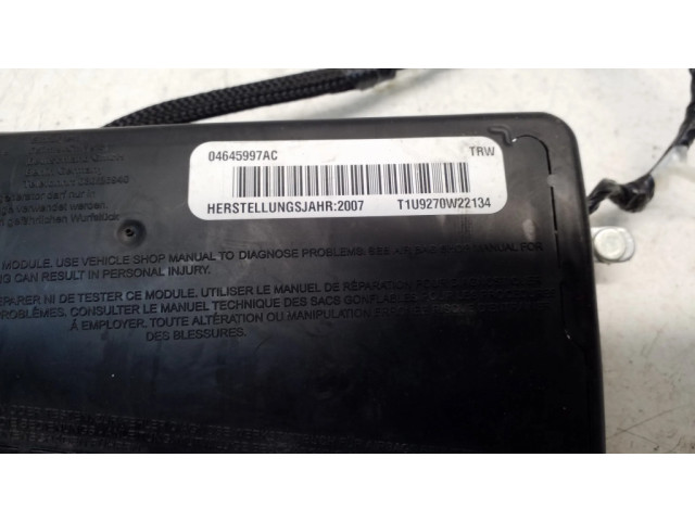Подушка безопасности в сиденье 30380165G, 04645997AC   Chrysler Town & Country V