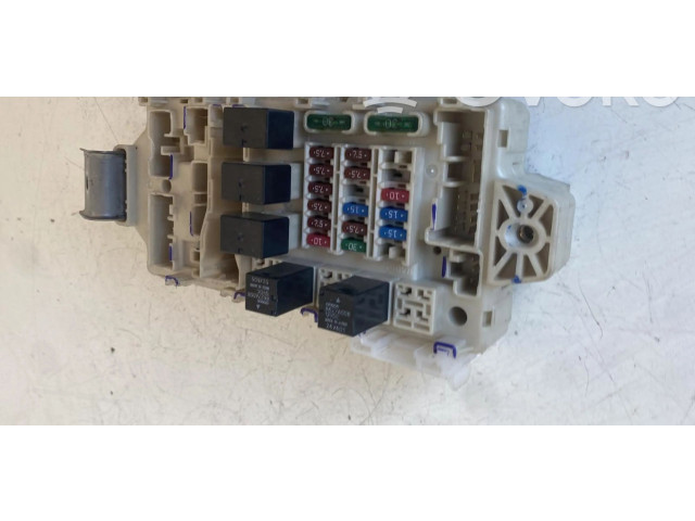 Pojistková skříňka 60816-0063, 4M41 Mitsubishi Pajero 2006