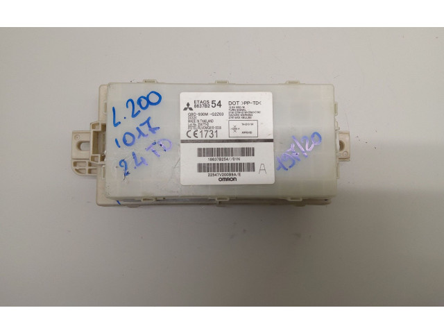 Блок предохранителей 8637B254, 4N15 Mitsubishi L200