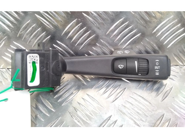 Ручка стеклоочистителей 31275362   Volvo V70