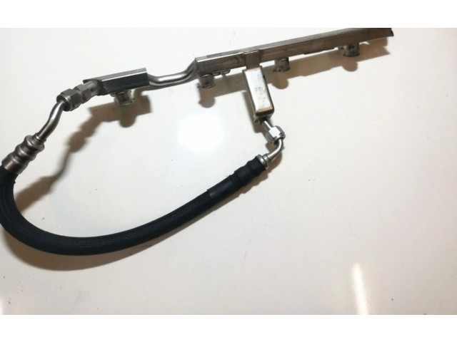 Топливная рампа 03c133317a, 03c129041a   Volkswagen PASSAT B6  