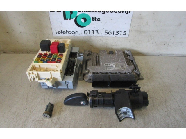 Блок управления 0281011511, 0281011511   Alfa Romeo GT