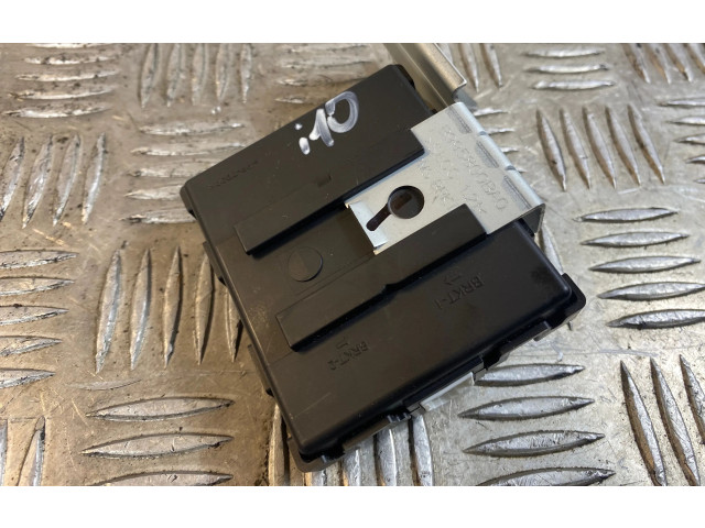 Блок управления 95800B9000, 10R037987 Hyundai i10