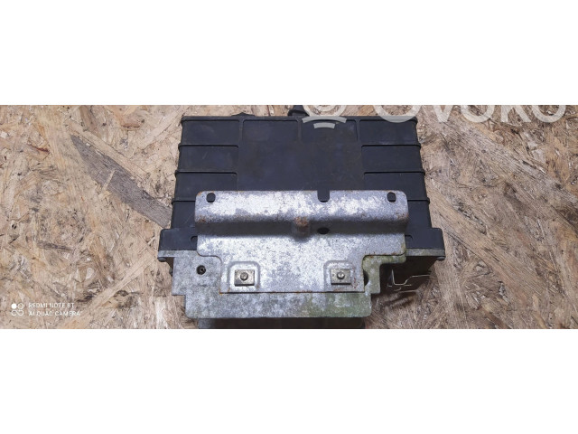 Блок управления коробкой передач 5dg00590621, 095927731   Volkswagen PASSAT B3