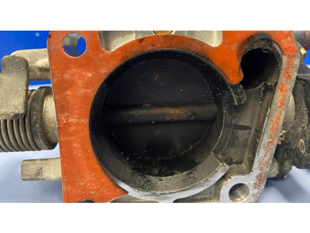 Дроссельная заслонка