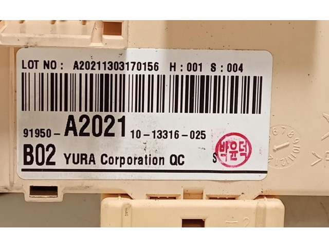 Блок предохранителей 91950-A202110, 91950-A202110   KIA Ceed    