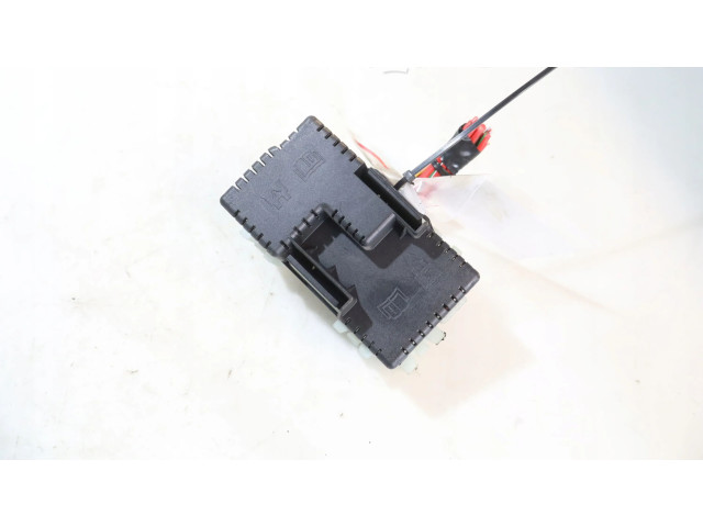 Блок предохранителей Volvo V70