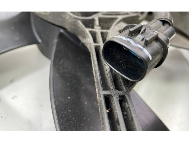 Вентилятор радиатора         Citroen C-Crosser 2.2