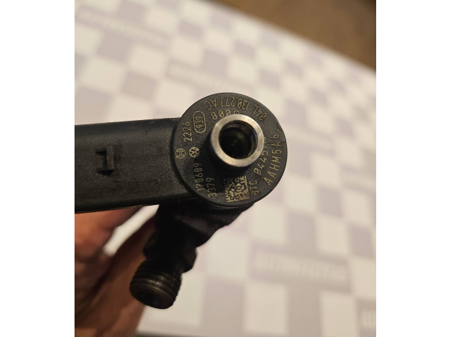 Vstřikovač 04L130277AC, 170609   Volkswagen Caddy     