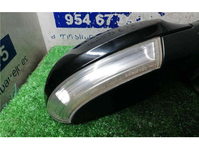 Zpětné zrcátko  Volkswagen Passat Alltrack 2005    