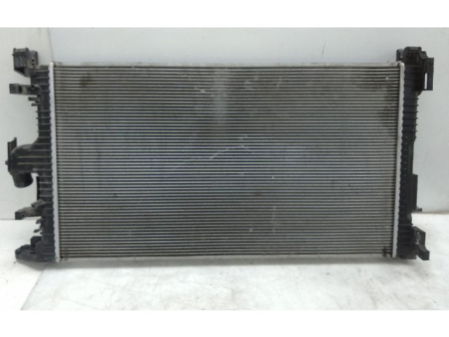 Радиатор охлаждающей жидкости     214105803r    Dacia Lodgy 